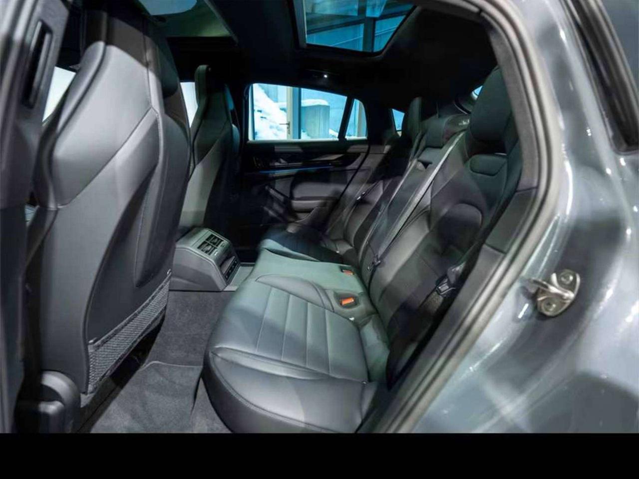 Porsche Panamera 4 e-hybrid 470cv/ACC/PANOR/ HD MATRIX/360°
