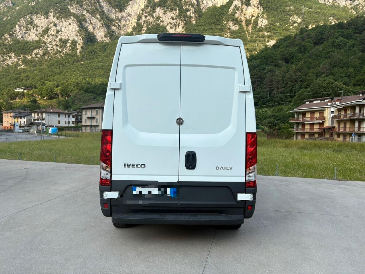 IVECO DAILY 35S12 3520 H2 2.3 115CV