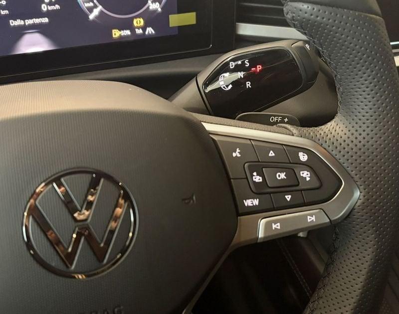 Volkswagen T-Roc R-Line 1.5 eTSI 150CV DSG