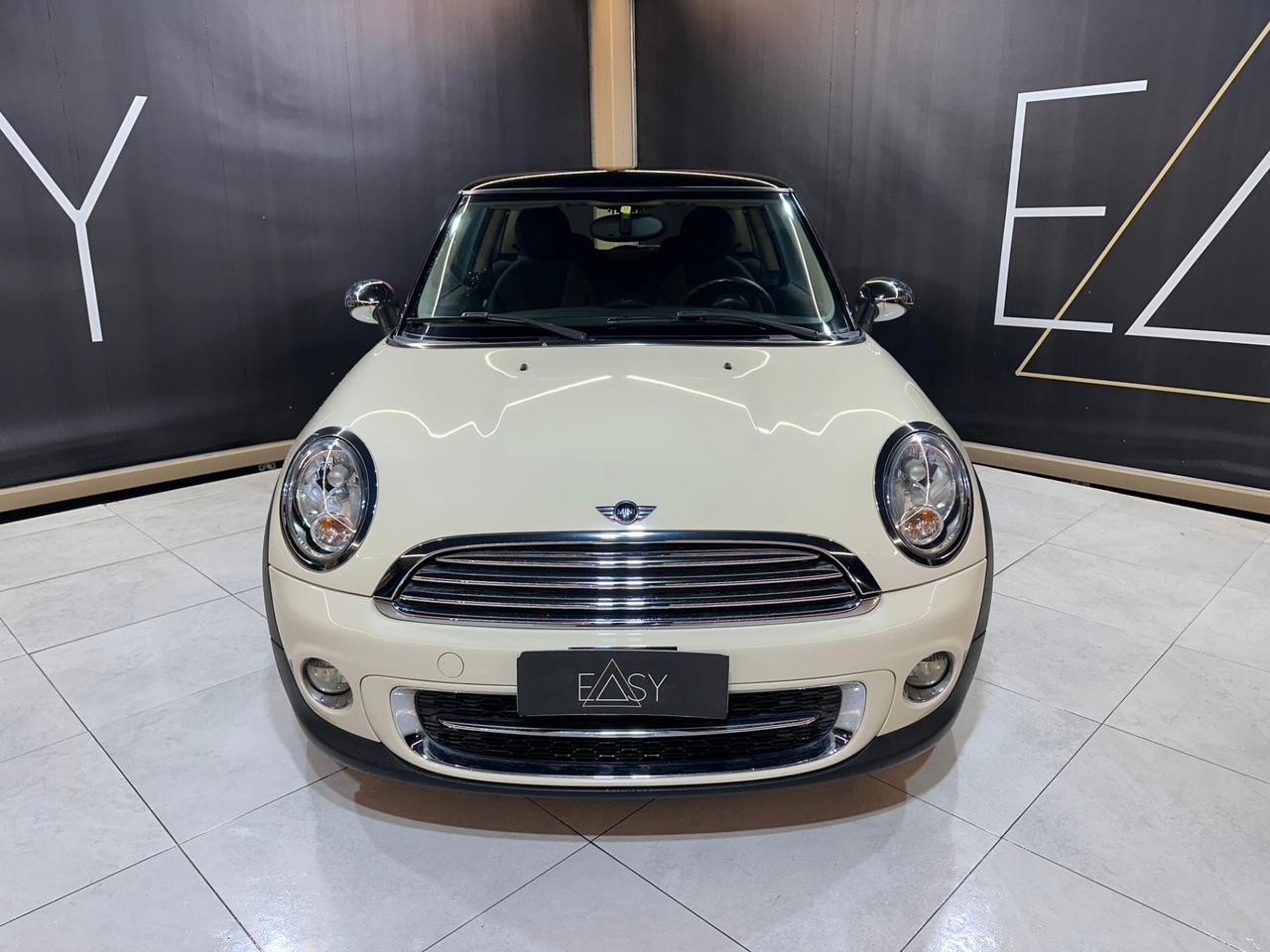 MINI Cooper D 2.0 Cooper D * AUTOMATICO / 95.000 KM *