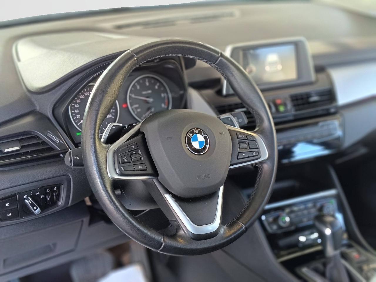 BMW Serie 2 F45 2014 Active Tourer - 218d Active Tourer auto