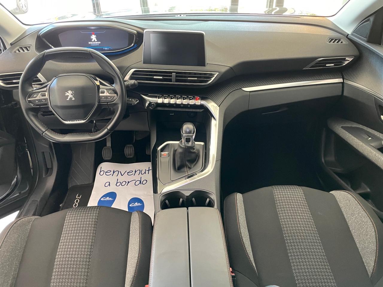 Peugeot 3008 BlueHDi 120 S&S Business