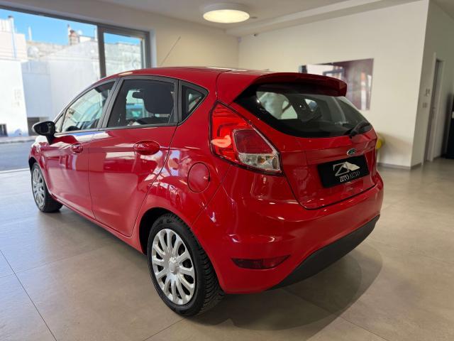 Ford Fiesta VI 2013 5p 1.5 tdci Plus 75cv E6