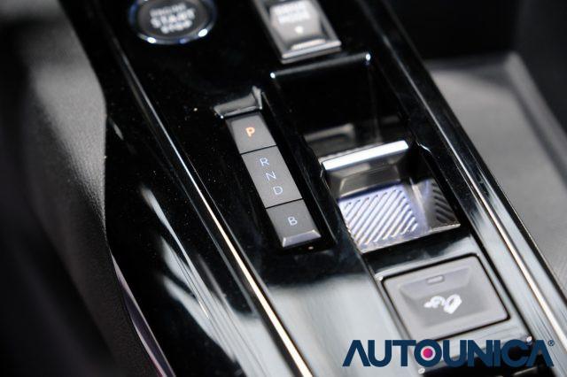 PEUGEOT 3008 HYBRID 300 E-EAT8 ALLURE PACK FULL LED