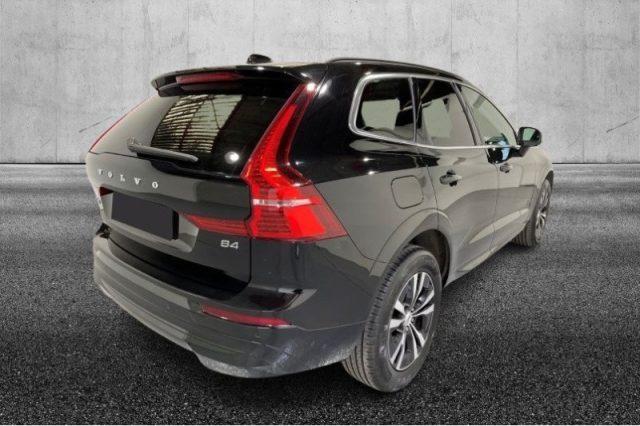 VOLVO XC60 B4 (d) Geartronic Momentum Pro