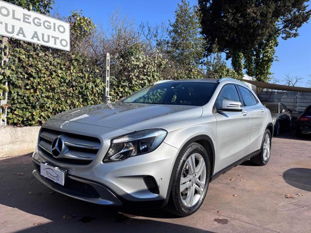 MERCEDES-BENZ GLA 200 CDI Automatic Premium