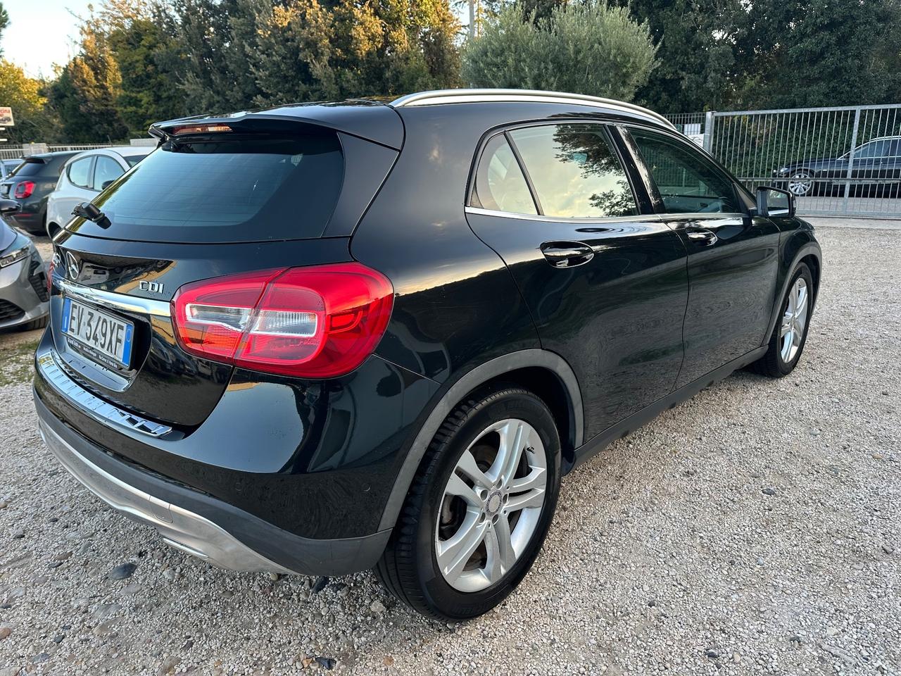 MERCEDES-BENZ GLA 200 CDI AUTOMATIC SPORT - EURO 6B