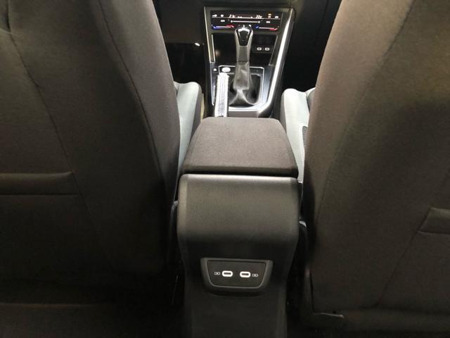 VOLKSWAGEN Polo 1.0 TSI DSG Style OK NEOPATENTATI