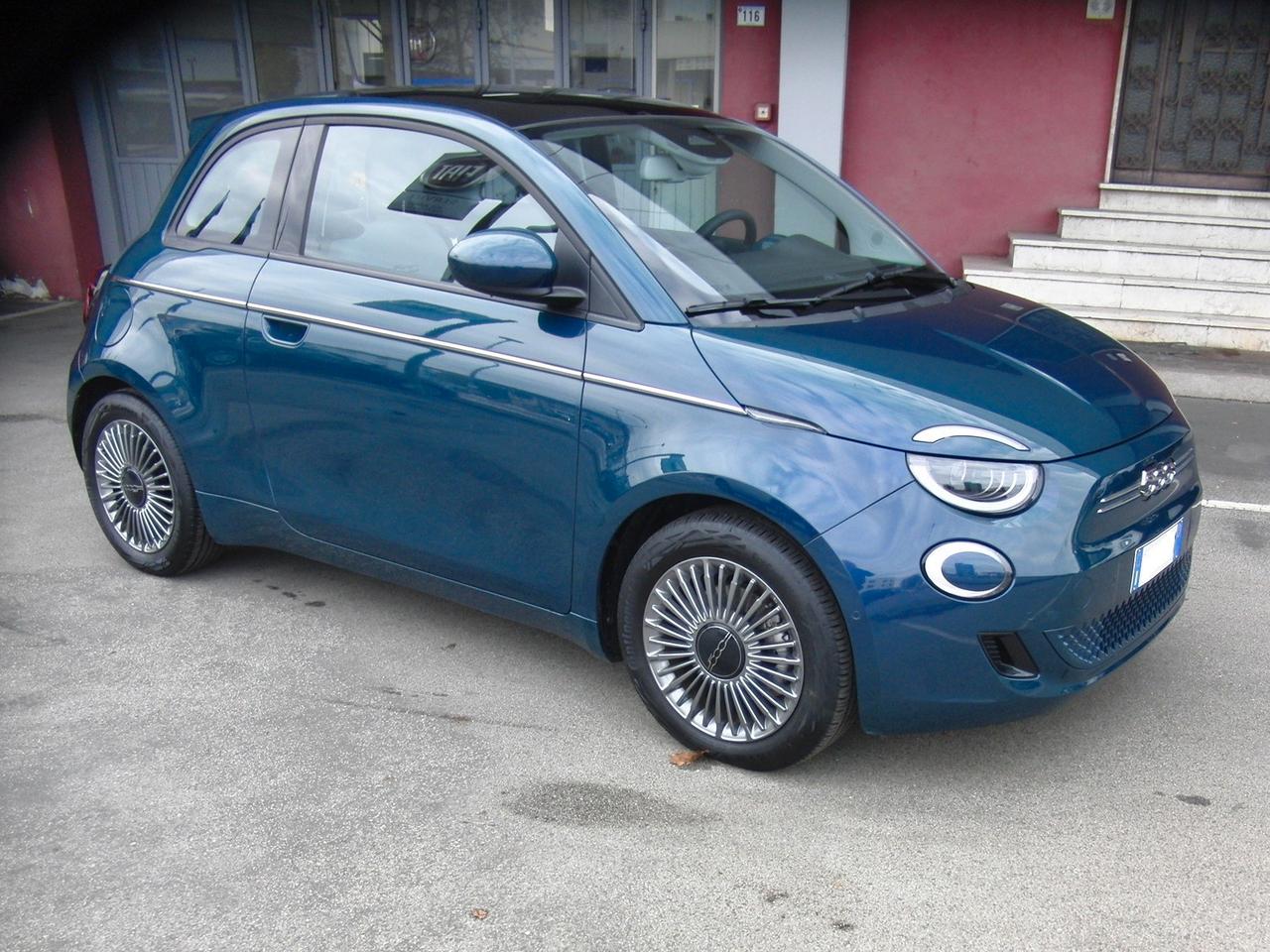 Fiat 500 Icon Berlina 42 kWh