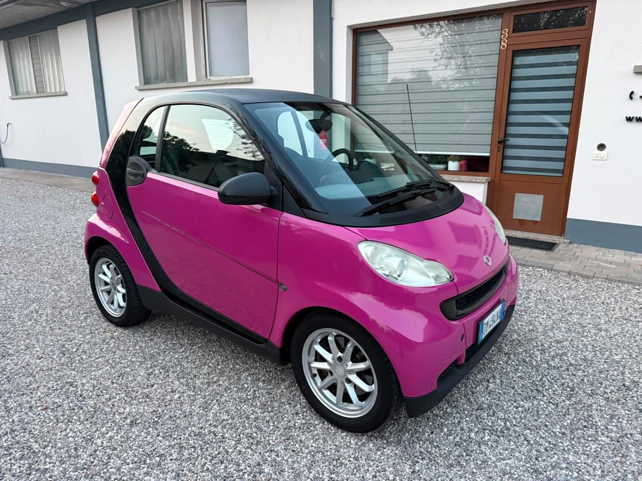 Smart Fortwo 1.0 MHD Passion 71 CV – Rosa – 2009