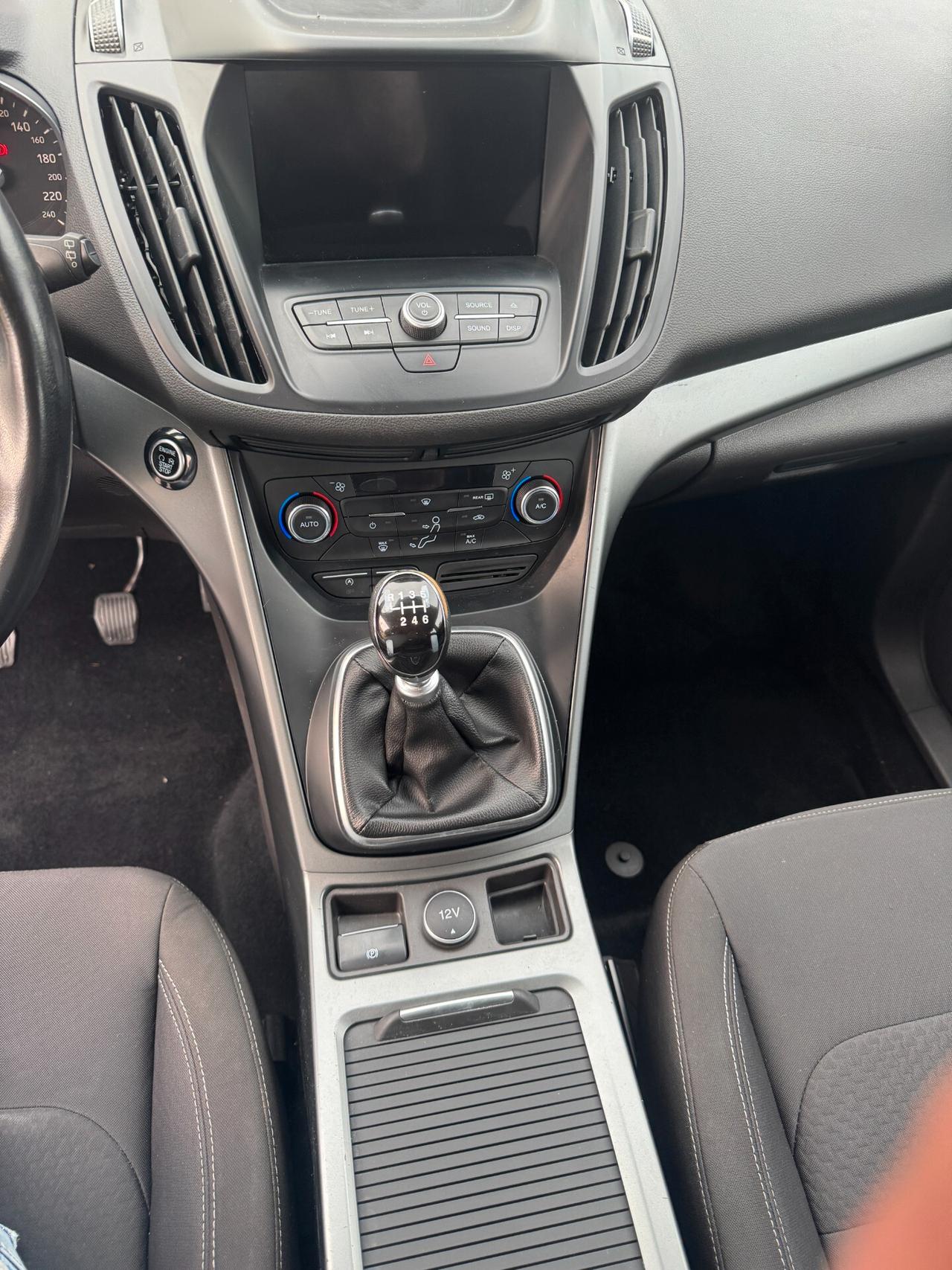 Ford Kuga 2.0 150cv Gancio Traino