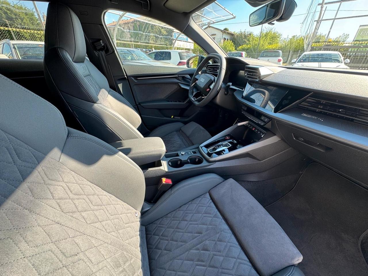 Audi A3 RS 3 SPB TFSI quattro S tronic