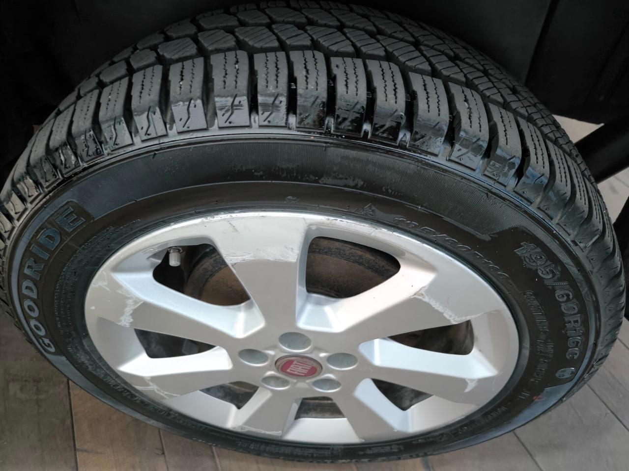 Fiat Doblo Doblò 1.4 16V Easy 7 POSTI