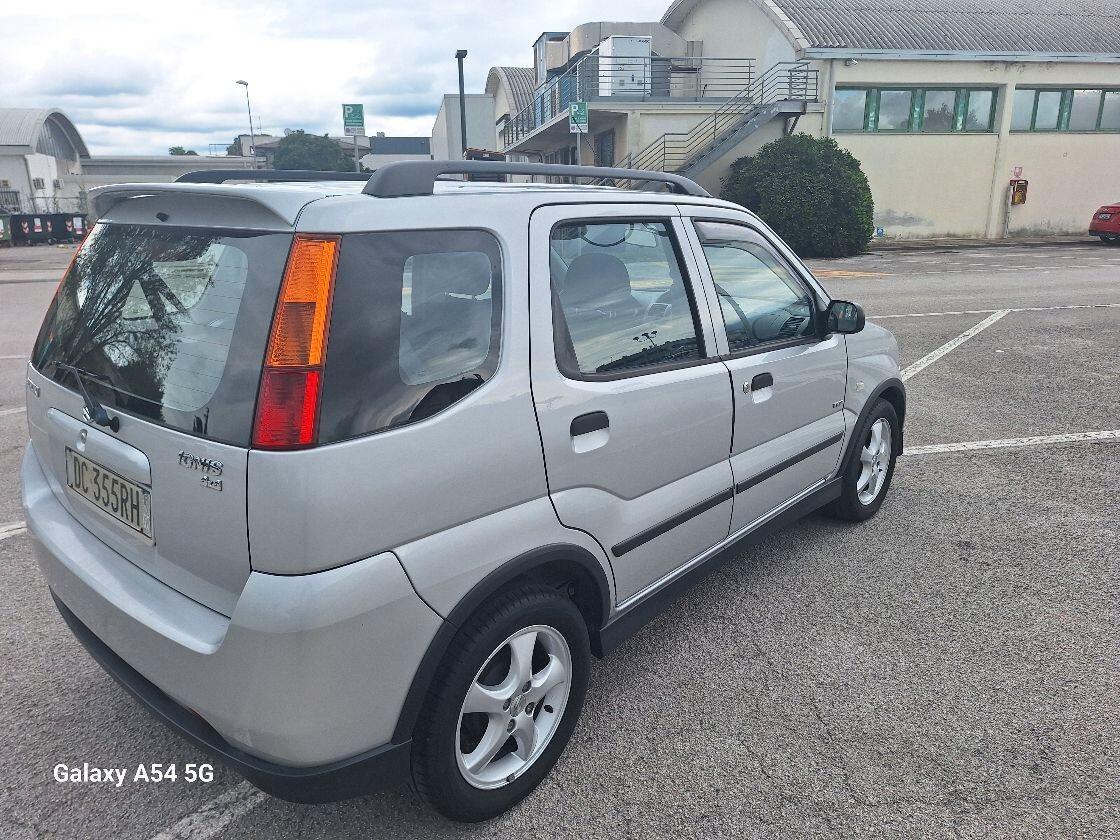 Suzuki Ignis 1.5 16V cat 4WD Sp. Ed. 2005 seconda serie