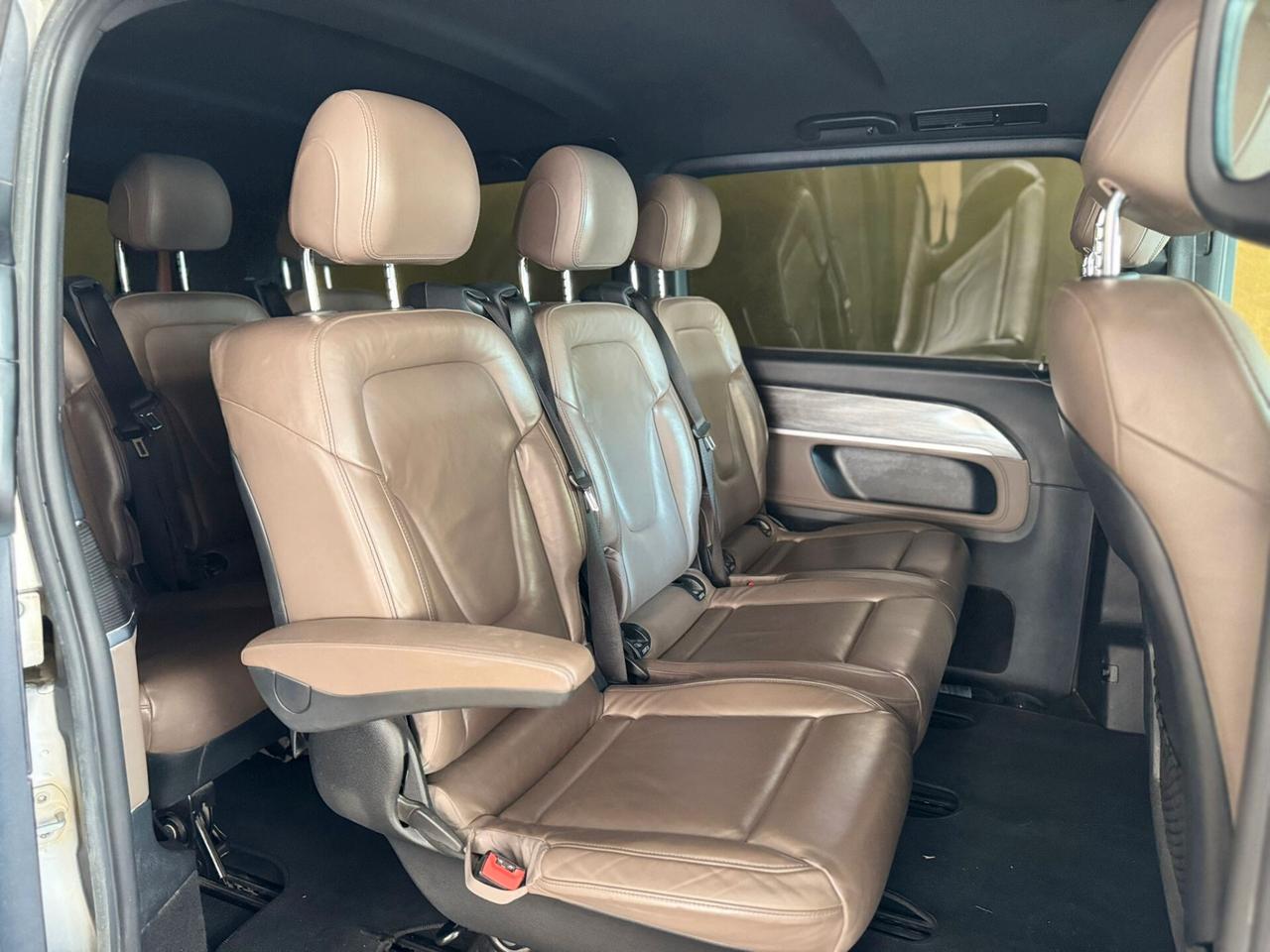 Mercedes-benz V 300 d Automatic 4Matic Premium Extralong