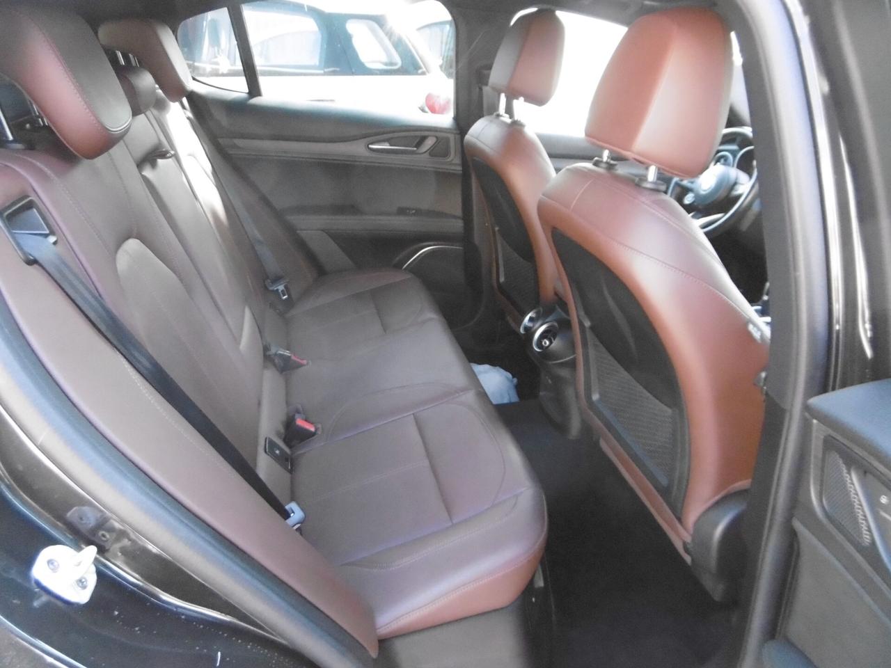 Alfa Romeo Stelvio 2.2 Turbodiesel 210 CV AT8 Q4 Ti