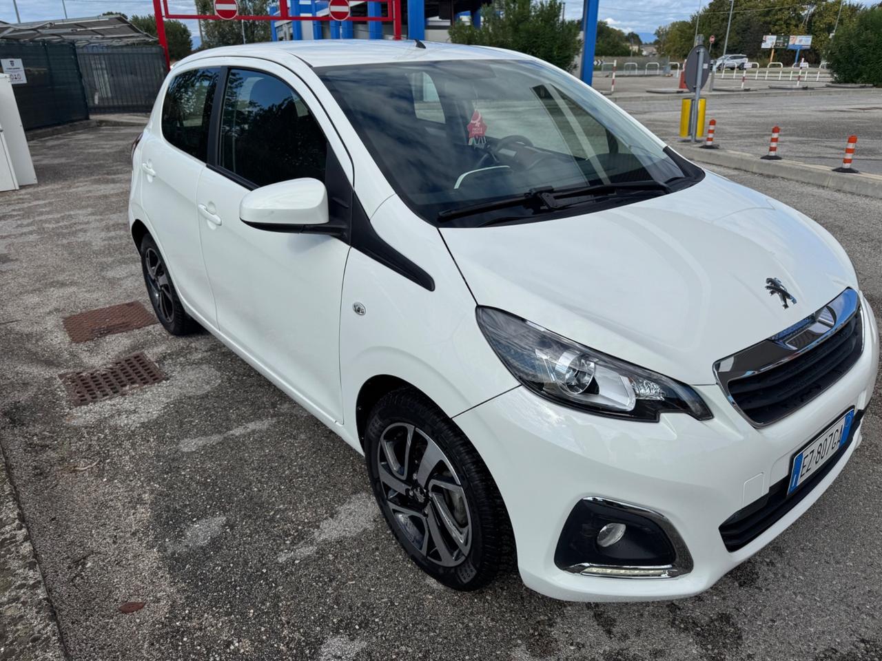 Peugeot 108 1.0 Benzina