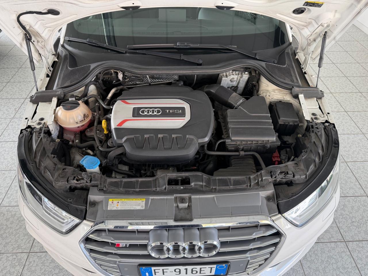Audi A1 S1 SPB 2.0 TFSI quattro