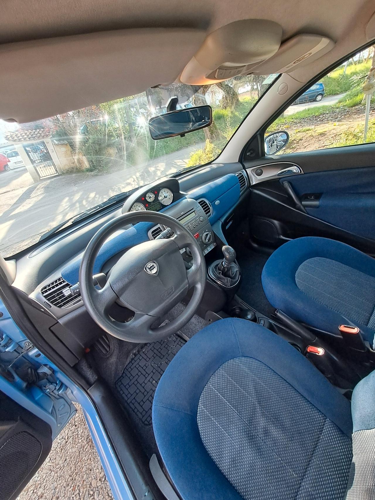 Lancia Ypsilon 1.2 km 86mila