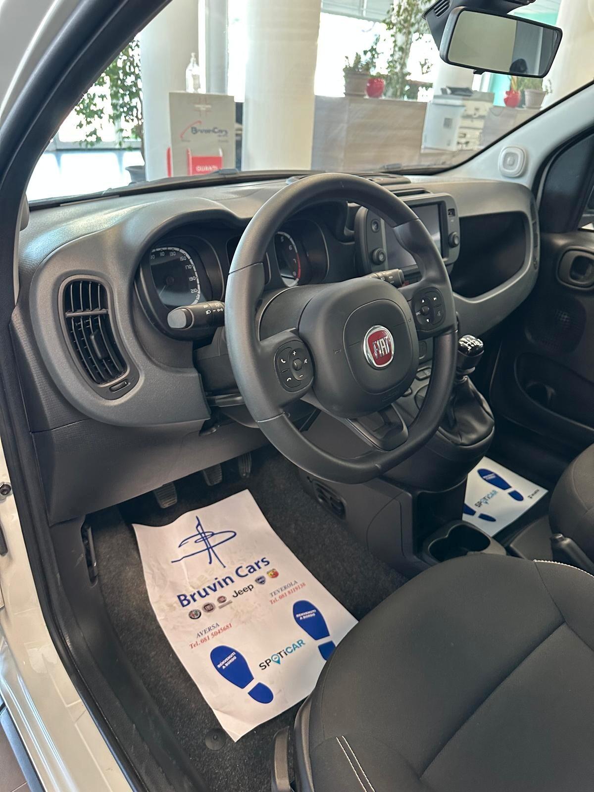Fiat Panda CROSS 1.0 hybrid 2024 km 0 aziendale