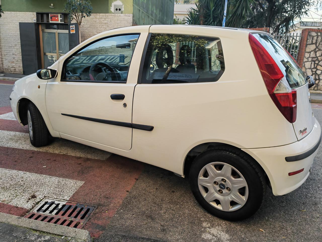 FIAT PUNTO 1.3 MJT DIESEL CV69 KW51 DYNAMIC