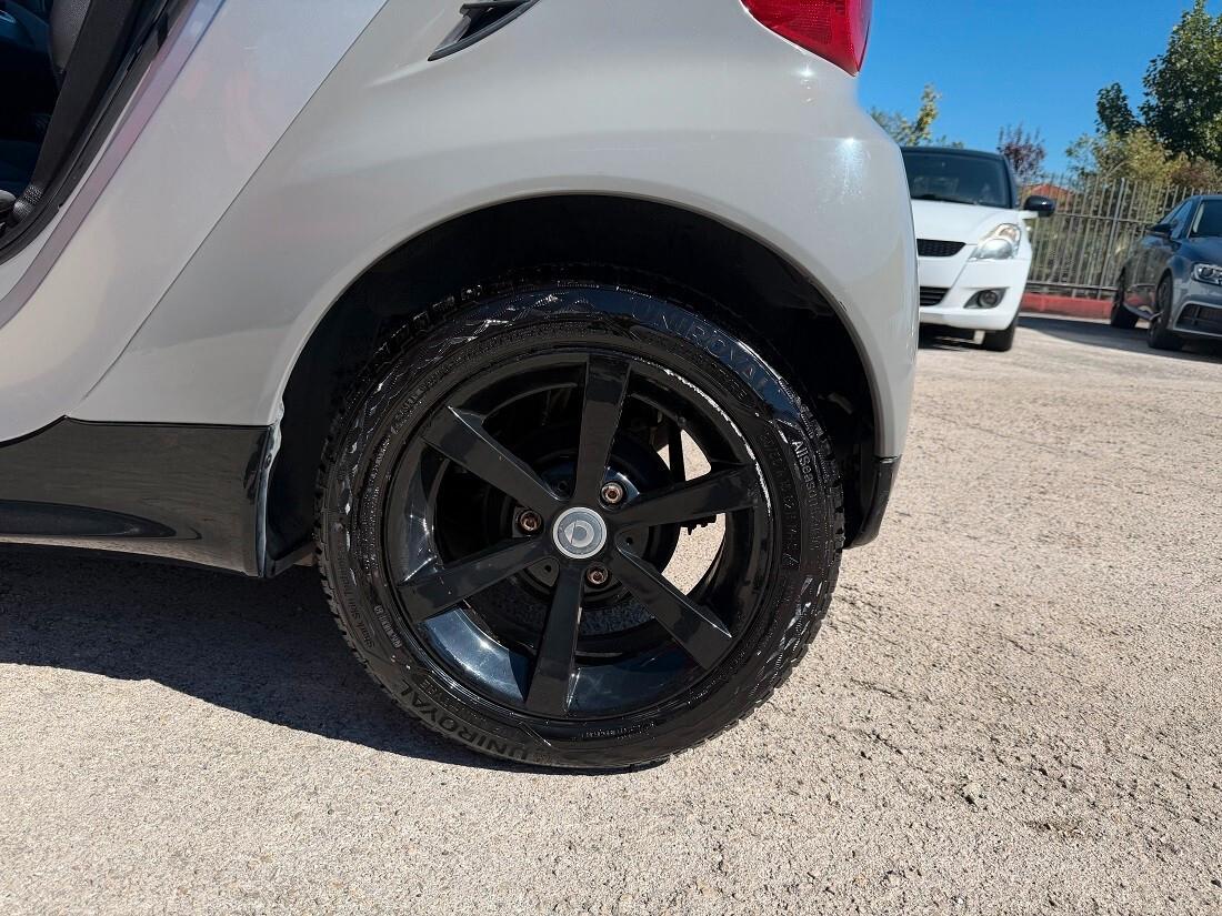 Smart ForTwo 1000 52 kW coupé passion