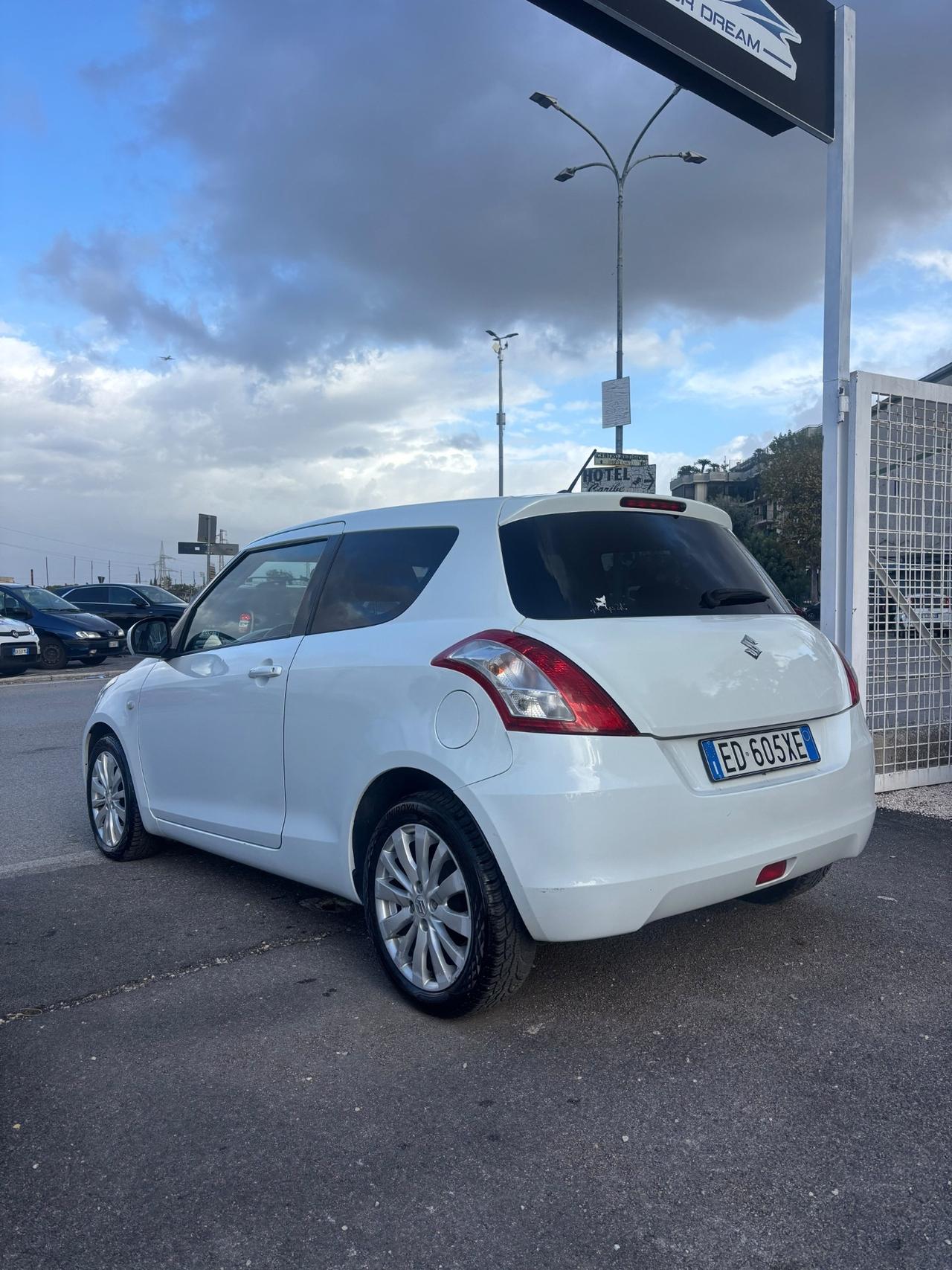 Suzuki Swift 1.3 DDiS 3 porte GL Top