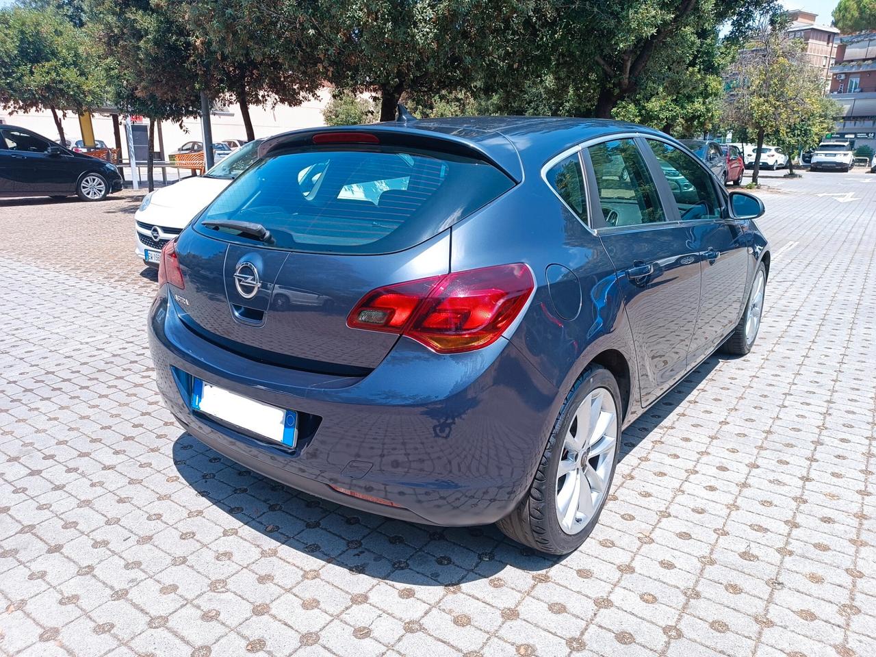 Opel Astra 1.6 115CV 5 porte SOLO 70.000 KM