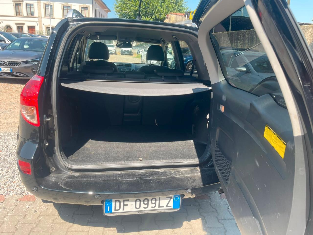 Toyota RAV 4 RAV4 2.2 D-4D 177 CV Luxury