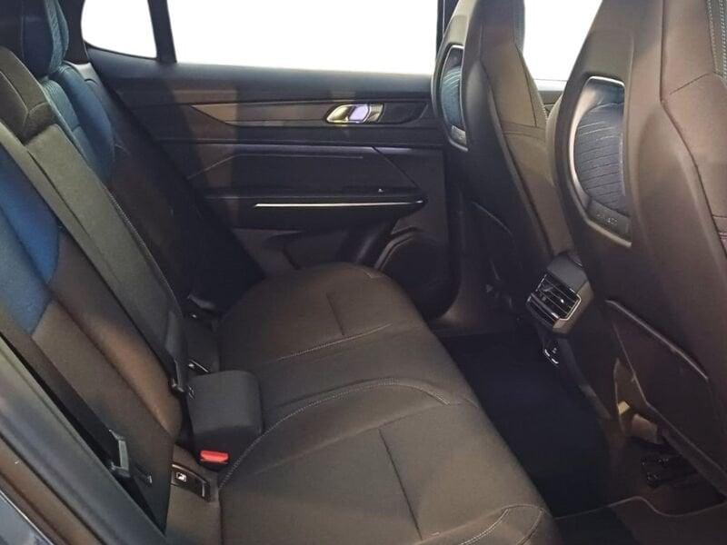 Lynk & Co 01 MY23 1.5 Plug-In Hybrid 261 CV Automatica NAVI TETTO LED