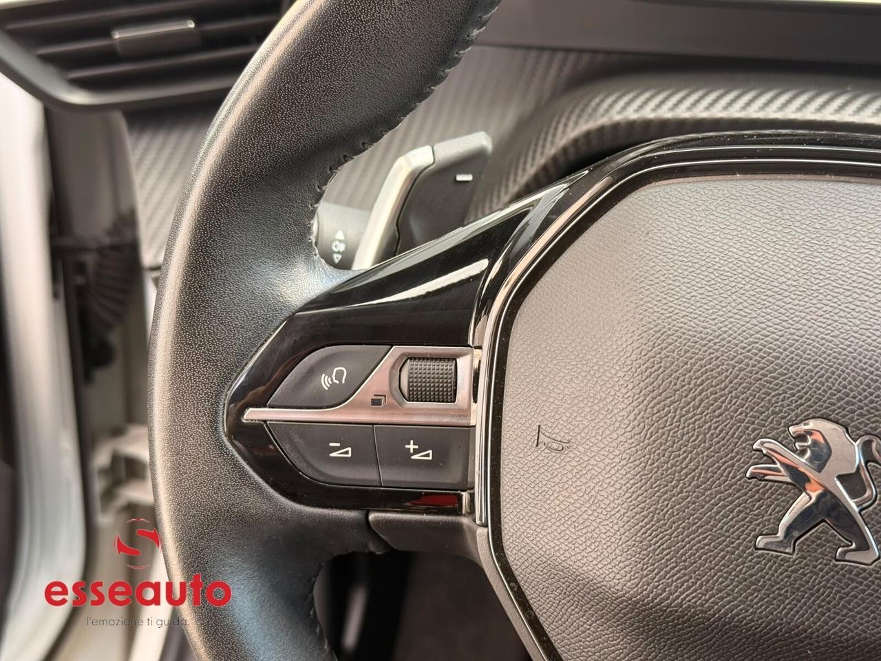 Peugeot 2008 BlueHDi 130 S&S EAT8 Allure Pack