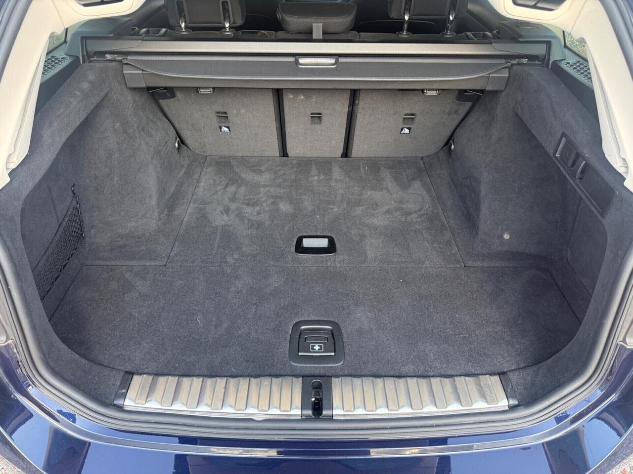 BMW 318i TOURING