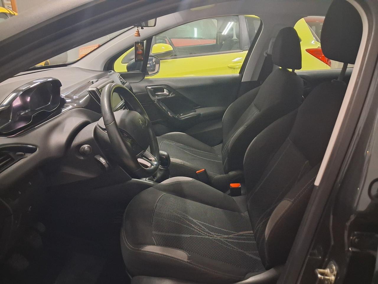 Peugeot 208 1.4 GPL scad 2036 unico prop 2015