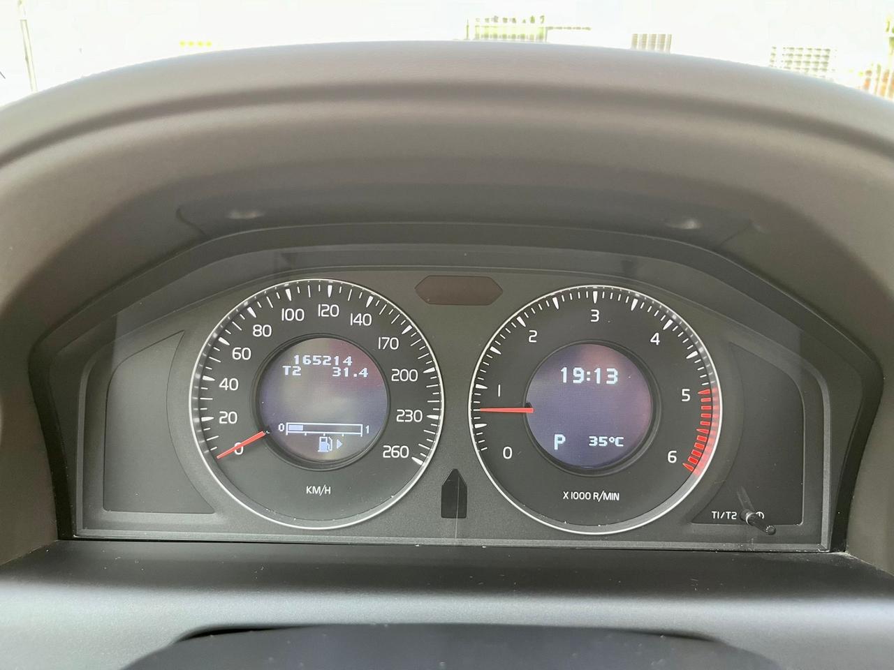 Volvo XC60 2.4d 2010 165.000km 4x4 perfetta