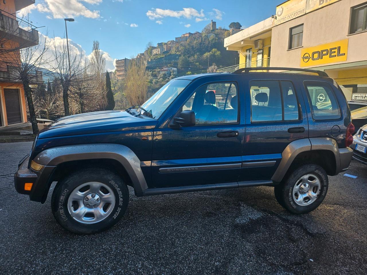 Jeep Cherokee 2.8 CRD Sport 4x4 con RIDOTTE