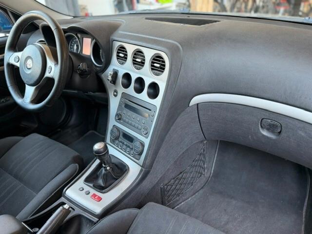 Alfa Romeo 159 1.9 JTDm Sportwagon Distinctive