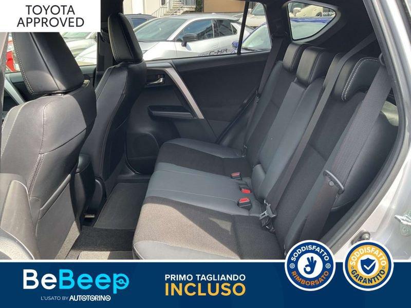 Toyota RAV4 2.0 D-4D STYLE 2WD MT