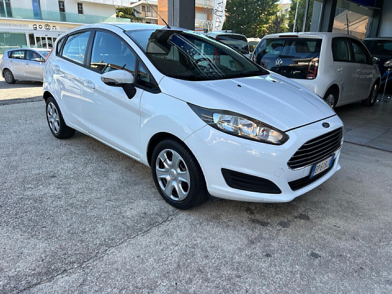 FORD FIESTA DIESEL 75 CV NEOPATENTATI!!!! 2013