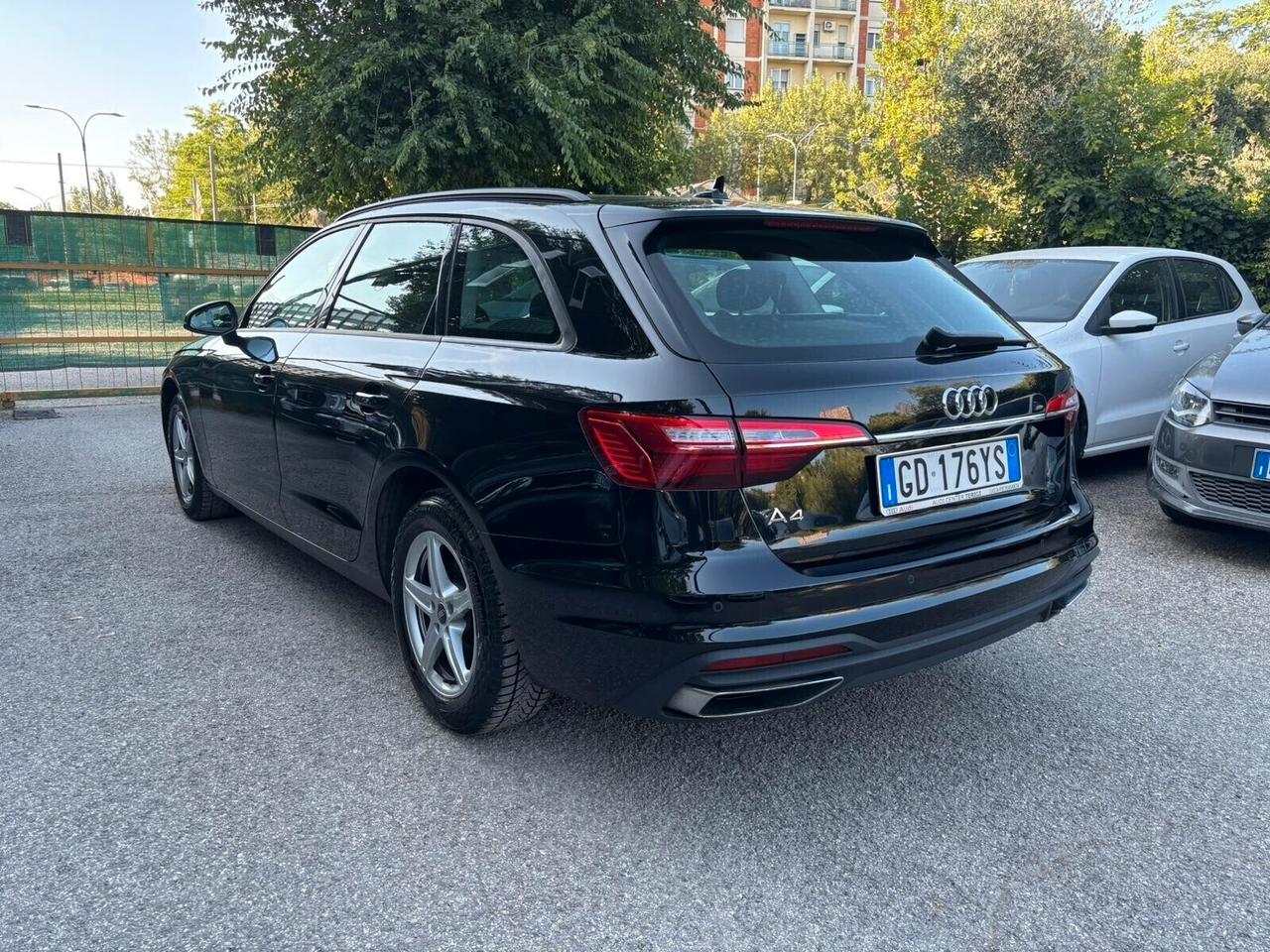 Audi A4 Avant 2.0 TDI 163 CV S tronic Ibrida