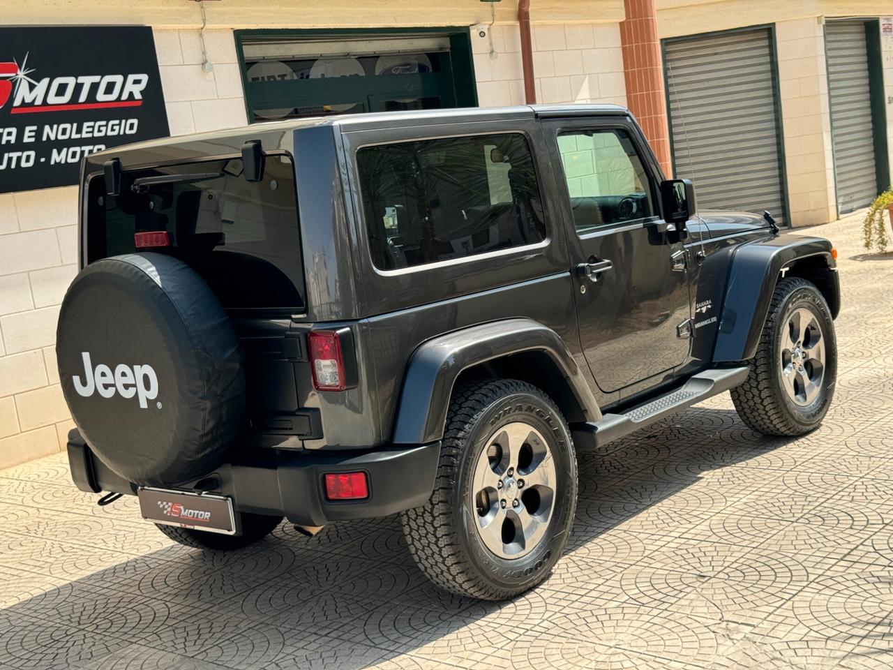 Jeep Wrangler 2.8 crd Sahara auto E6