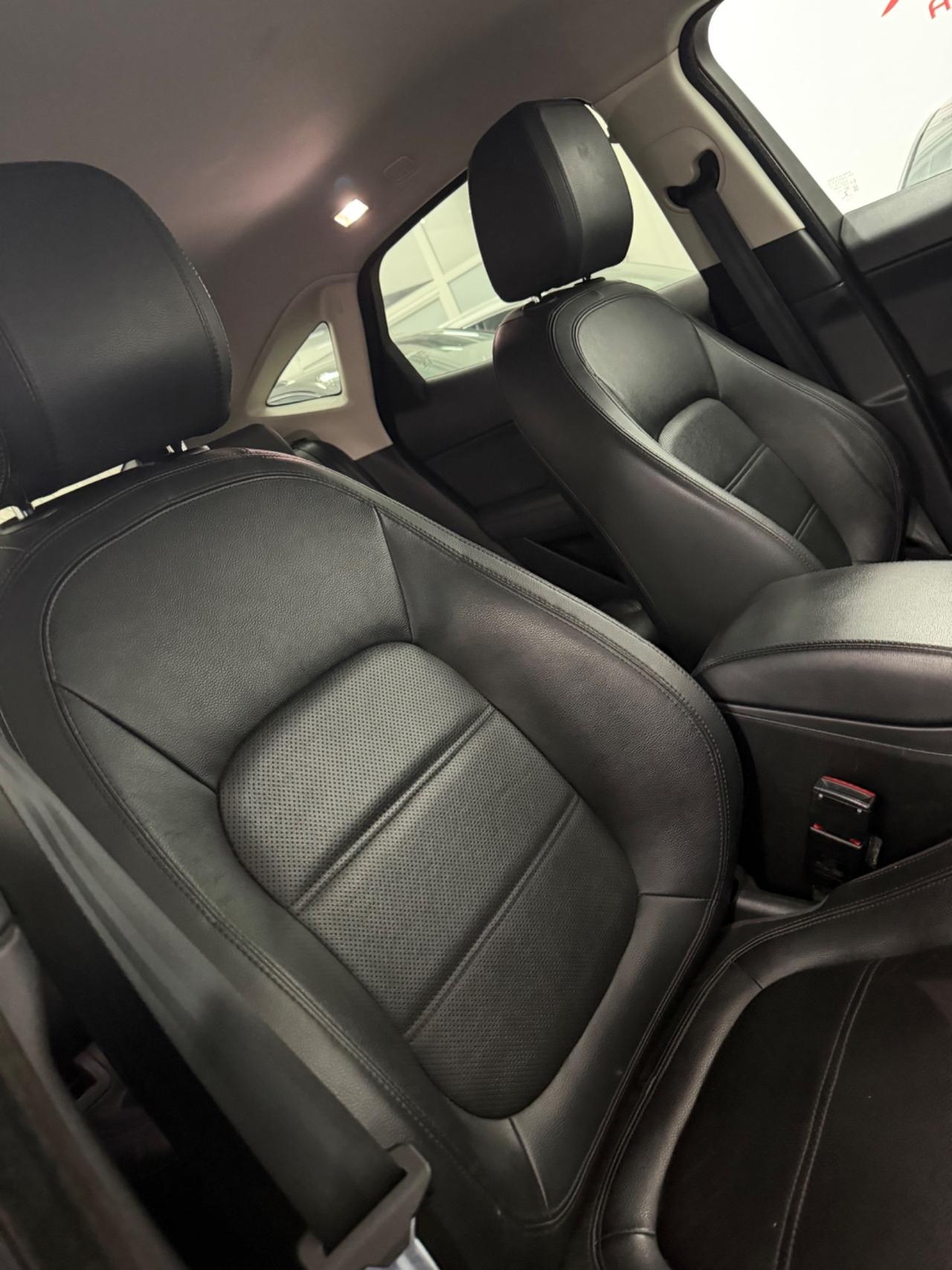 Jaguar E-Pace 2.0D 150 CV R-Dynamic FINANZIABILE