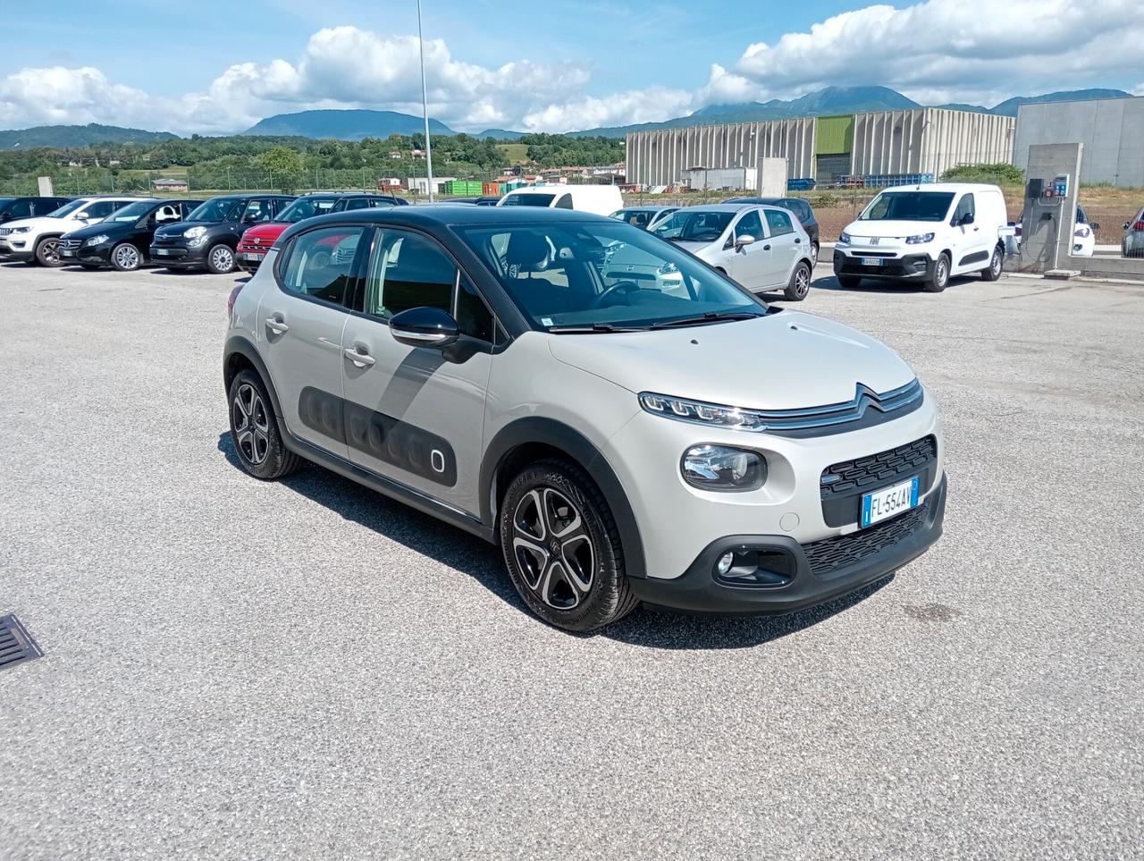 Citroen C3 1.2 110cv Shine UNIPROPRIETARIO