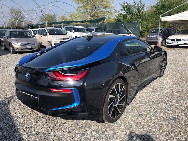 Bmw i8 BMW i8 1.5 IVA ESPOSTA