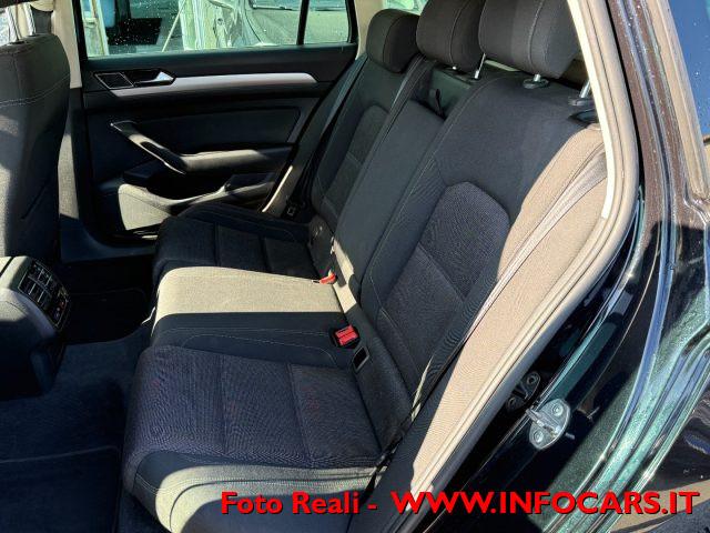 VOLKSWAGEN Passat Variant 1.6 TDI 120 cv Comfortline - DSG