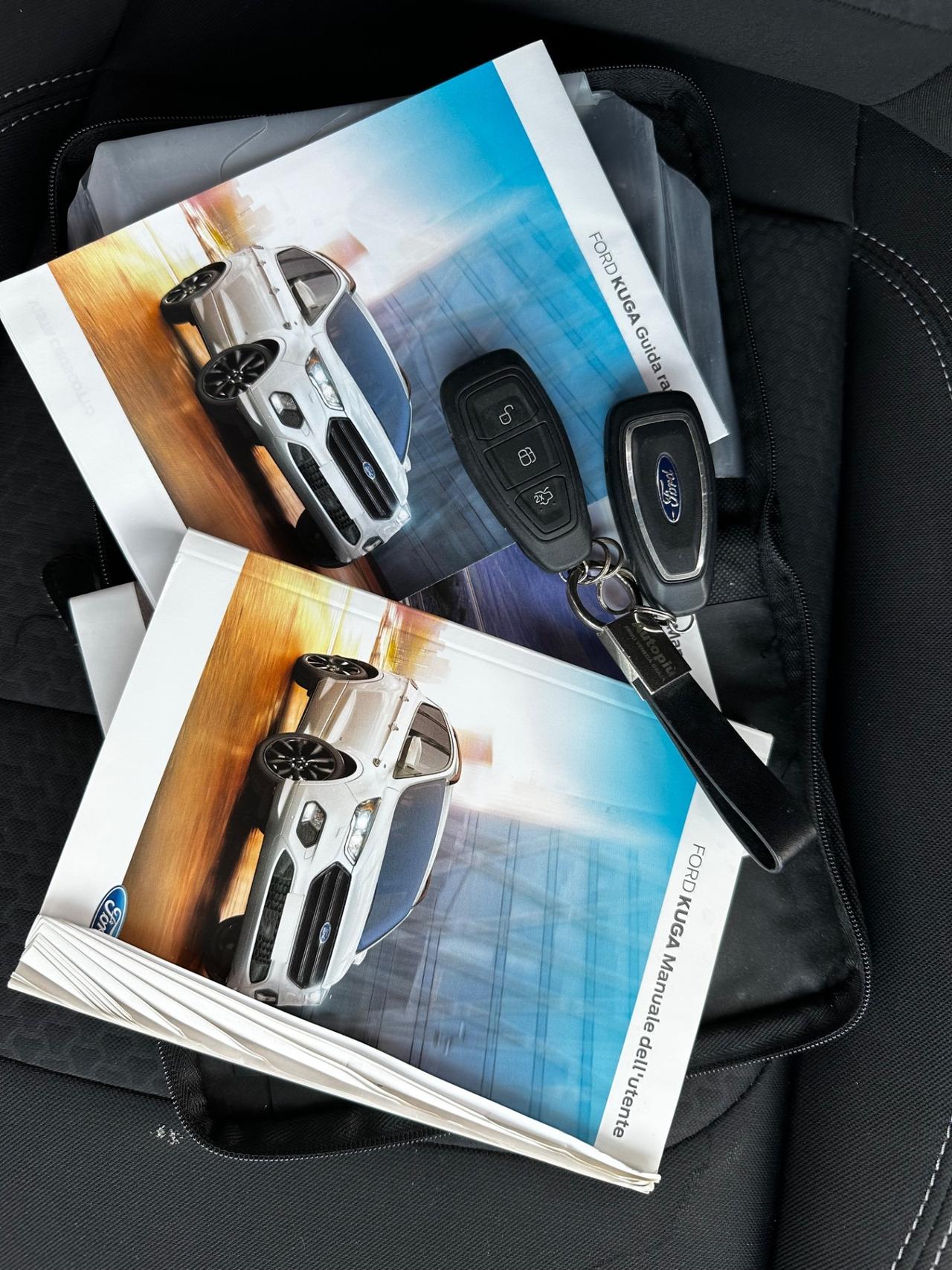 Ford Kuga 1.5 TDCI 120 CV S&S 2WD ST-Line