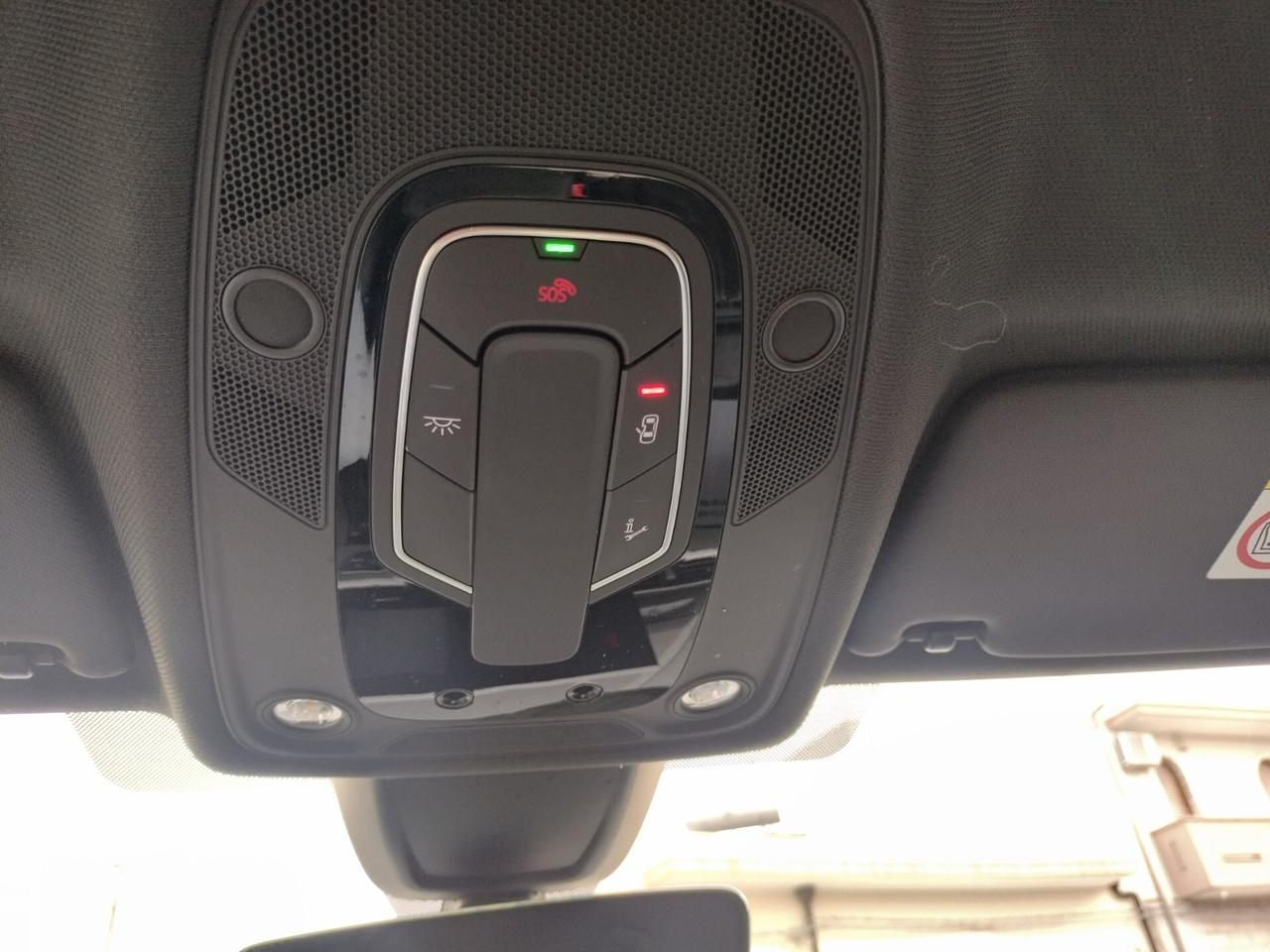 Audi A4 40 TDI S tronic line edition