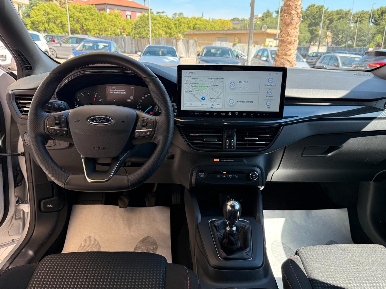 Ford Focus 1.0 EcoBoost Hybrid 125 CV 5p. ST-Line