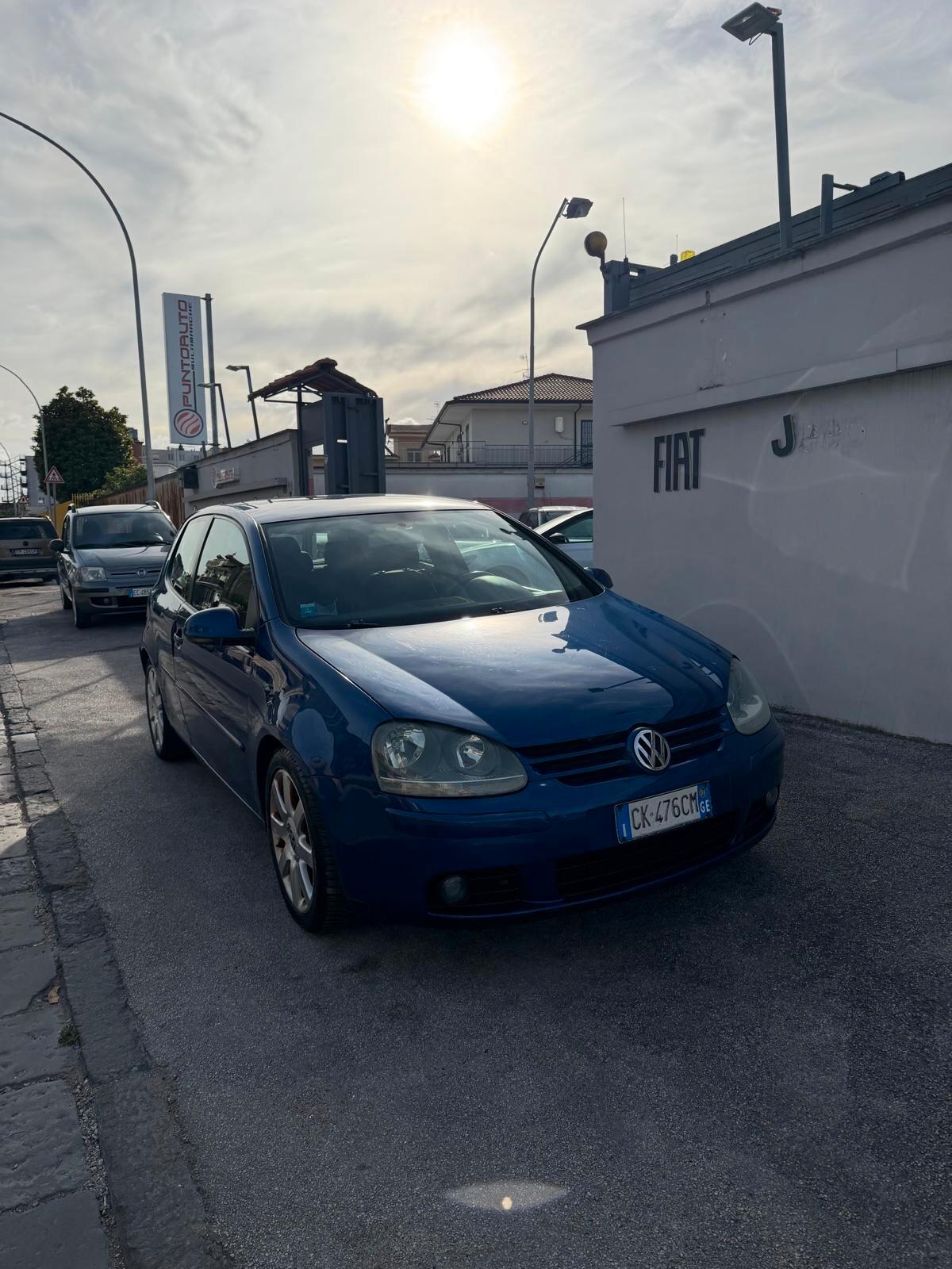 Volkswagen Golf 2.0 16V TDI 3p. Comfortline