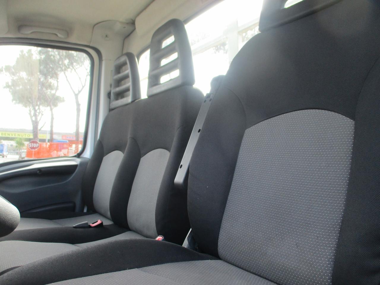 Iveco Daily 60C15 3000 150CV CASSONE FISSO DA 4.30 M PATENTE C