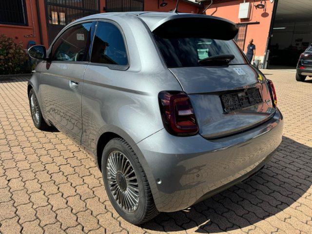 FIAT 500e Icon Berlina 42 kWh